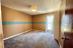 4101 Ivanhoe Dr, Lorain, OH 44053 - Photo 12