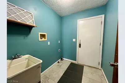 4101 Ivanhoe Drive, Lorain, OH 44053 - Photo 18