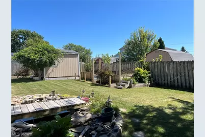 4101 Ivanhoe Drive, Lorain, OH 44053 - Photo 20