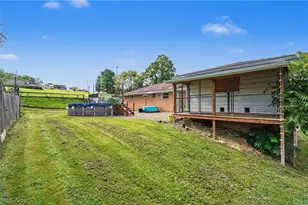929 May Rd, East Liverpool, OH 43920 - Photo 26