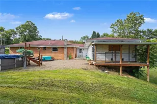929 May Rd, East Liverpool, OH 43920 - Photo 24