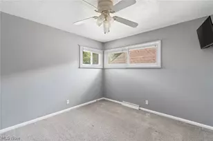 543 Edith Ave, Akron, OH 44312 - Photo 10