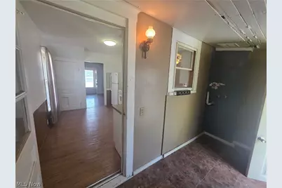 123 E 35th Street, South Lorain, OH 44055 - Photo 18
