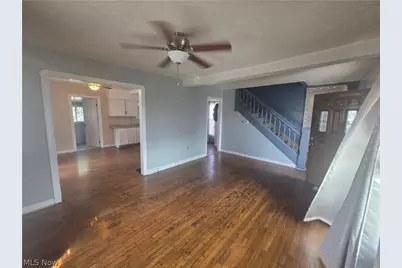 123 E 35th Street, South Lorain, OH 44055 - Photo 10