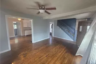 123 E 35th St, South Lorain, OH 44055 - Photo 10
