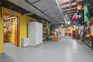370 Kimberly Rd, Akron, OH 44313 - Photo 40