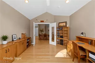 5252 Redford Dr, Brunswick, OH 44212 - Photo 12