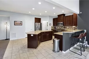 3191 Seneca Dr, Brunswick, OH 44212 - Photo 8