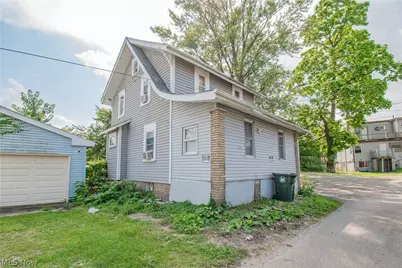 510 Homes Place NW, Canton, OH 44703 - Photo 2