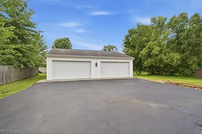 209 Wildwood Drive, Boardman, OH 44512 - Photo 4