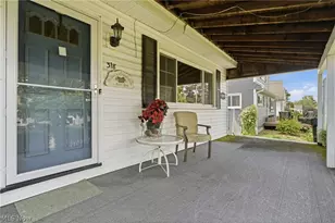 318 Lehigh Ave, Cuyahoga Falls, OH 44221 - Photo 4