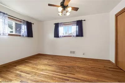 318 Lehigh Avenue, Cuyahoga Falls, OH 44221 - Photo 16
