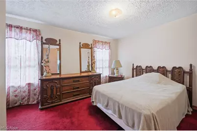 301 Porter Avenue, Campbell, OH 44405 - Photo 24