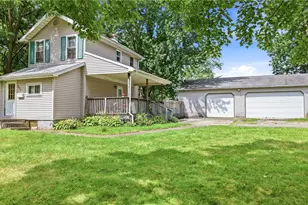 301 Porter Ave, Campbell, OH 44405 - Photo 2
