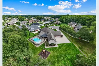 1555 Fox Den Court, Canfield, OH 44406 - Photo 48