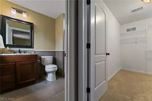 1555 Fox Den Ct, Canfield, OH 44406 - Photo 32