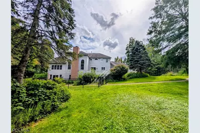 10665 Mount Royal Drive, Concord Twp, OH 44077 - Photo 6