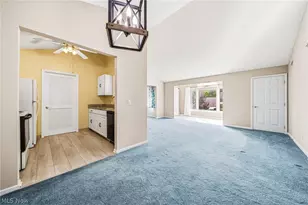 7270 Village Dr, Concord Twp, OH 44060 - Photo 8