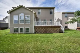 38804 Congressional Ln, Willoughby, OH 44094 - Photo 4