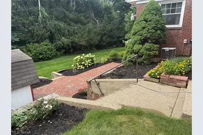 1639 Coventry Road NE, Massillon, OH 44646 - Photo 44