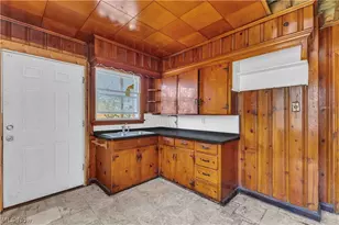 416 Washington Ave, Lorain, OH 44052 - Photo 10