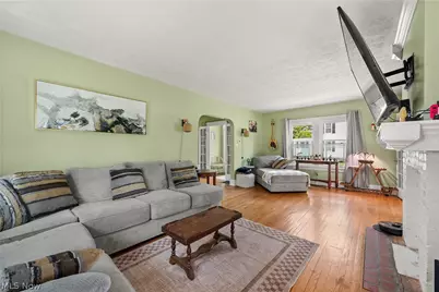 901 Park Avenue, Elyria, OH 44035 - Photo 8