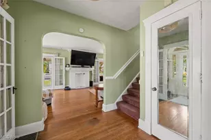 901 Park Ave, Elyria, OH 44035 - Photo 4