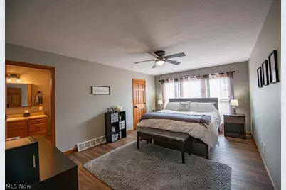 1751 Sandlewood Drive SE, New Philadelphia, OH 44663 - Photo 32