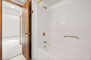 132 Kimrose Ln, Grandview Heights, OH 44147 - Photo 18