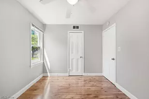 2326 Greenvale Rd, Loveland, OH 44121 - Photo 14
