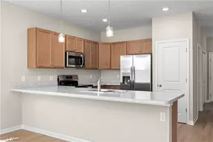111 Brunswick Dr, Elyria, OH 44035 - Photo 20