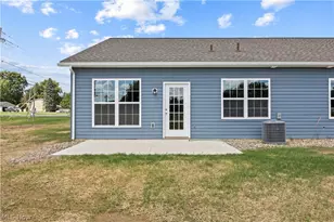 111 Brunswick Dr, Elyria, OH 44035 - Photo 6