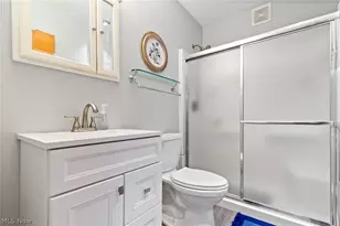164 Maplecrest St SW, North Canton, OH 44720 - Photo 18