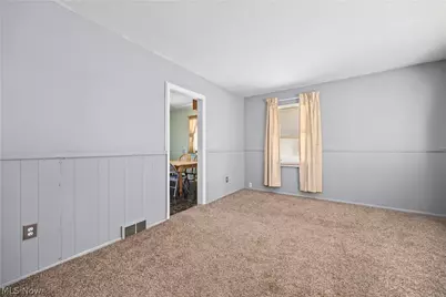 3403 Wilson Street, Lorain, OH 44052 - Photo 6