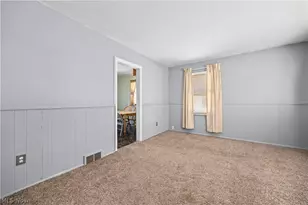 3403 Wilson St, Lorain, OH 44052 - Photo 6