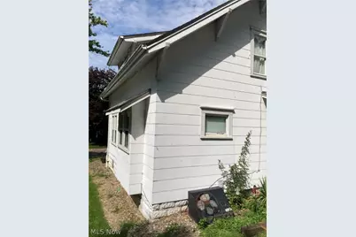 1937 9th Street SW, Akron, OH 44314 - Photo 26