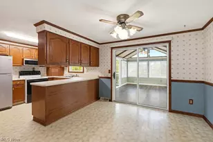 10007 Patton St, Twinsburg, OH 44087 - Photo 4