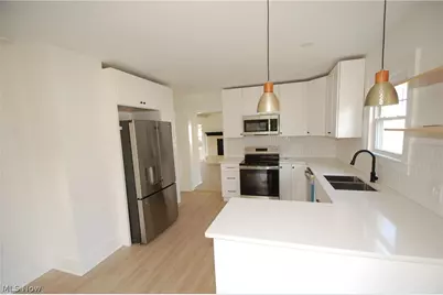 259 N Main Street, Poland, OH 44514 - Photo 6