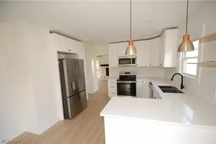 259 N Main St, Poland, OH 44514 - Photo 6