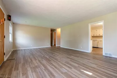 3045 Bayer Circle, Massillon, OH 44646 - Photo 4
