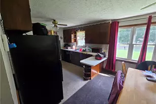 4047 Arden Blvd, Youngstown, OH 44511 - Photo 6