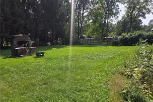 4047 Arden Blvd, Youngstown, OH 44511 - Photo 4