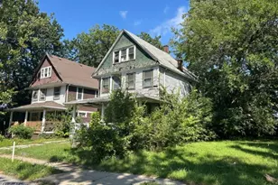 2249 E 81st St, Loveland, OH 44103 - Photo 2