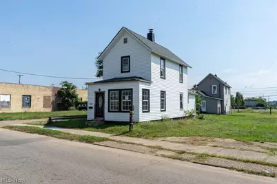 1002 Cleveland Avenue SW, Canton, OH 44707 - Photo 2
