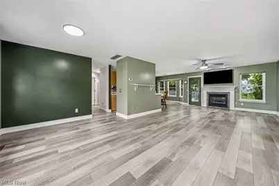1294 Bannerstone Drive, Painesville Twp, OH 44077 - Photo 2