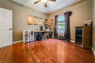 5570 W Long Ridge Dr, Green Hills, OH 44131 - Photo 20