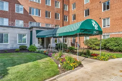 19425 Van Aken Boulevard #207, Huber Heights, OH 44122 - Photo 4