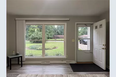 2573 Jaycox Road, Avon, OH 44011 - Photo 4