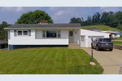 58 Spring Drive, Millersburg, OH 44654 - Photo 2