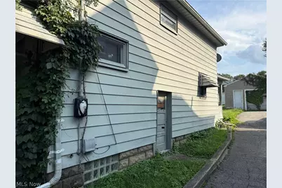 1911 Pointview Avenue, Youngstown, OH 44502 - Photo 12